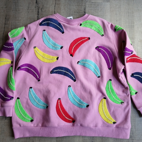 Queen of Sparkles BANANAS Sweatshirt - Picture 4 of 7